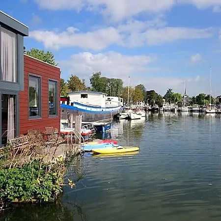 Houseboat Vliegenbos 3*