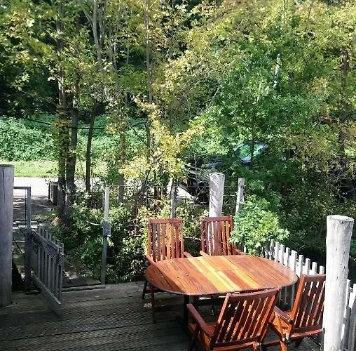 Houseboat Vliegenbos